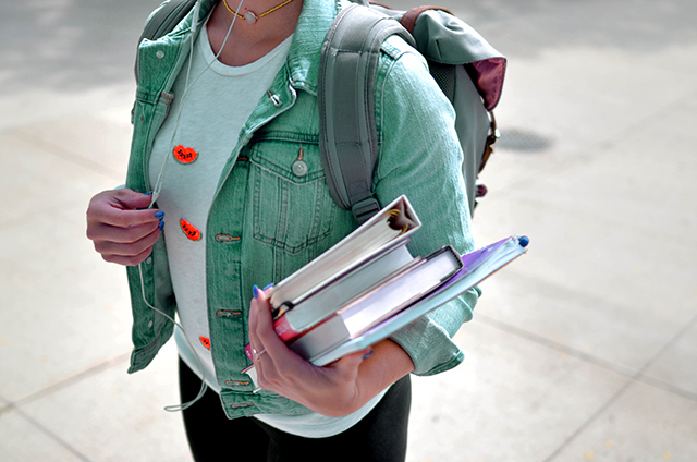 How to Go Back to School: A Back to College Checklist