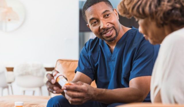 Why Consider Home Health Aide/Personal Care Aide Careers